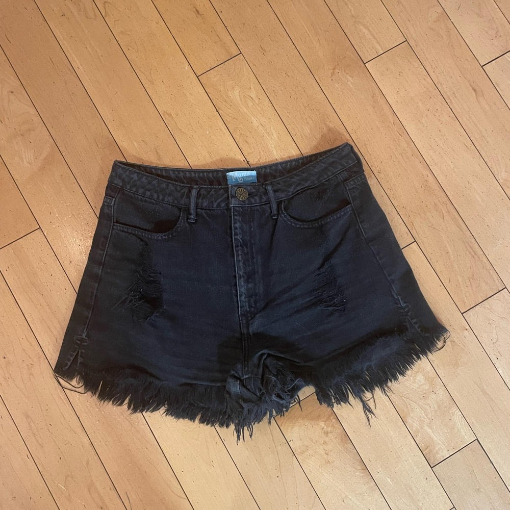 Show me your mumu Houston high waisted shorts - black